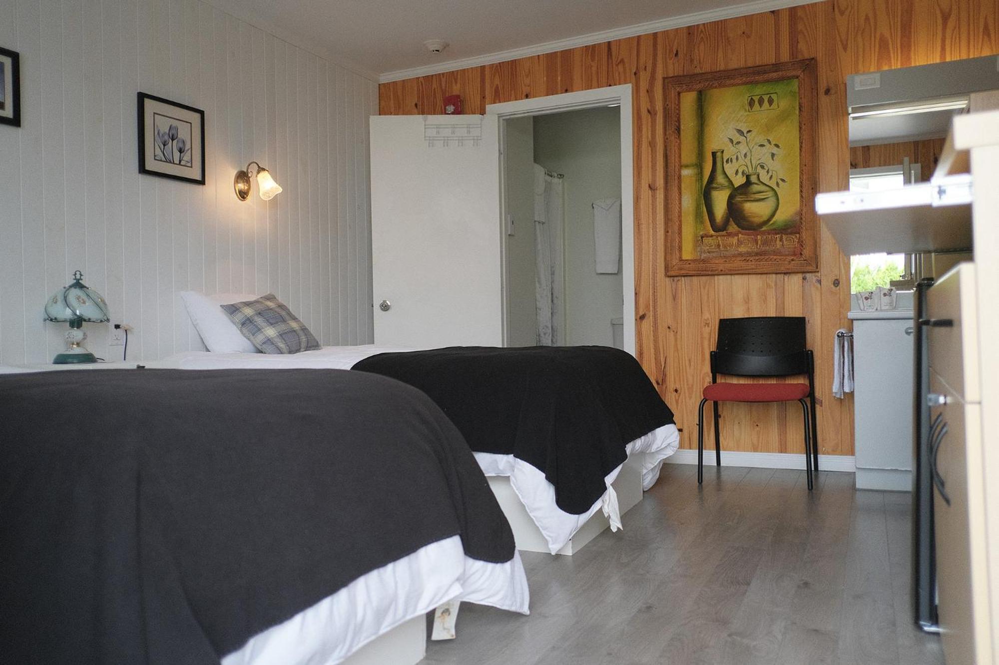 Auberge St-Tite-Des-Caps Saint-Tite-des-Caps Zewnętrze zdjęcie