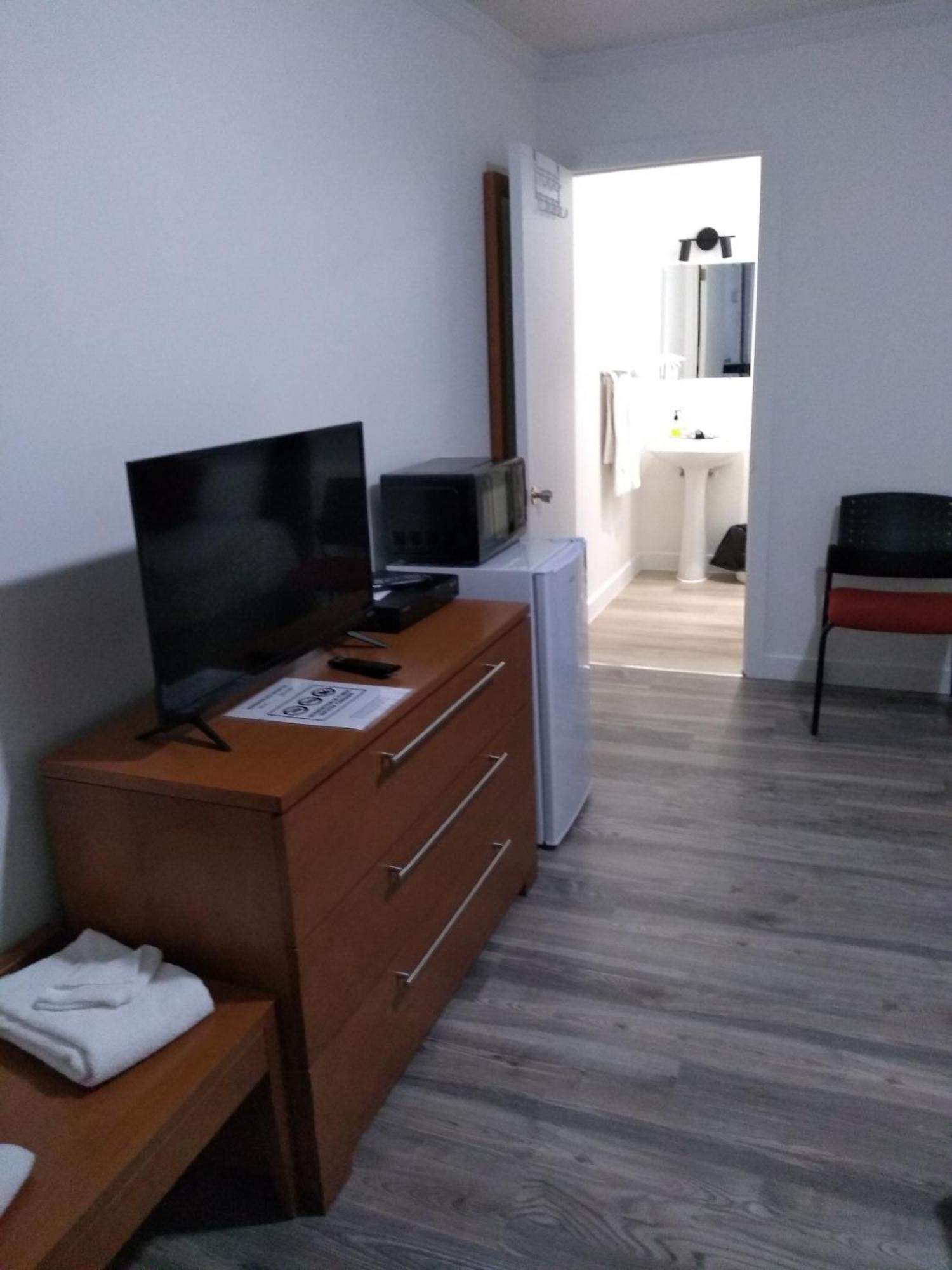 Auberge St-Tite-Des-Caps Saint-Tite-des-Caps Zewnętrze zdjęcie